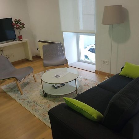 Piso En El Centro Para 4 Personas - Plaza Amboage - Wifi فيرول المظهر الخارجي الصورة