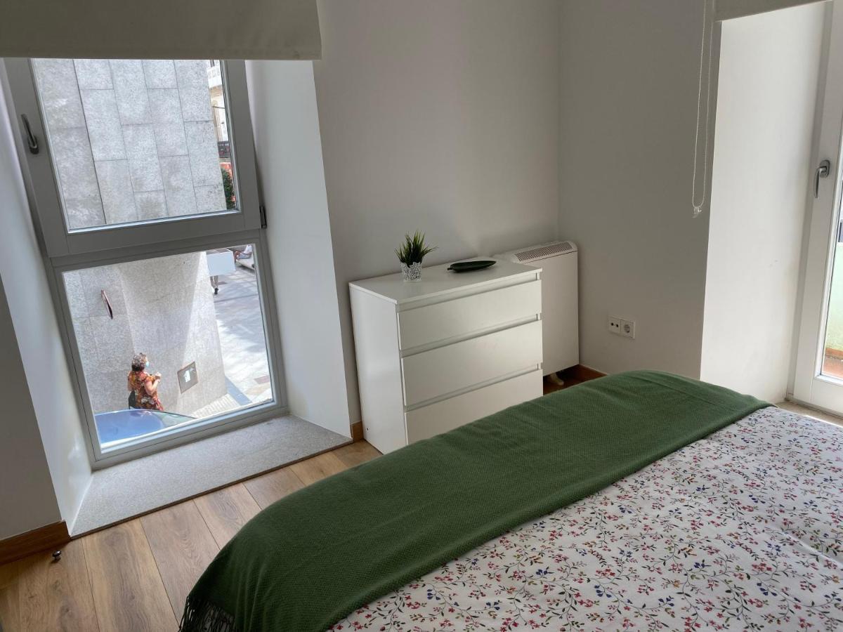 Piso En El Centro Para 4 Personas - Plaza Amboage - Wifi فيرول المظهر الخارجي الصورة